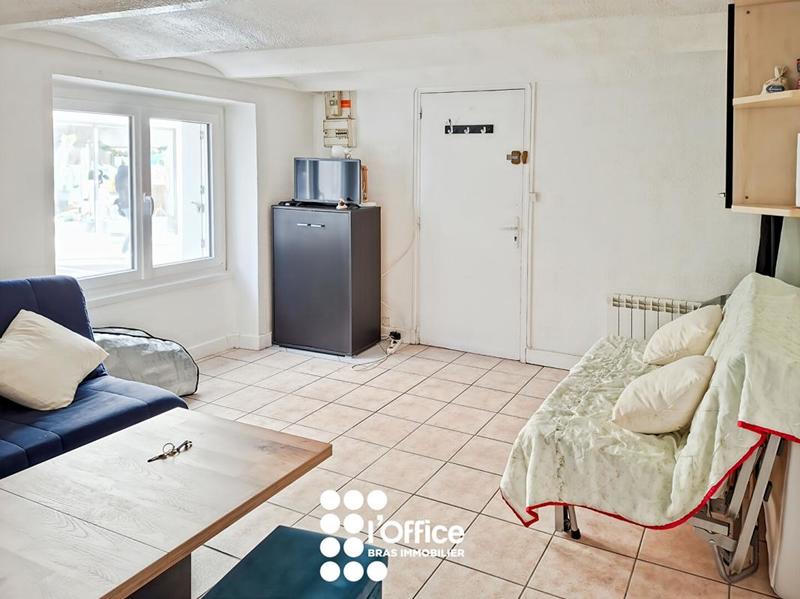 Studio - 16 m² - 1 pièce