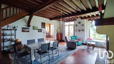 Maison - 170 m² - 8 pièces