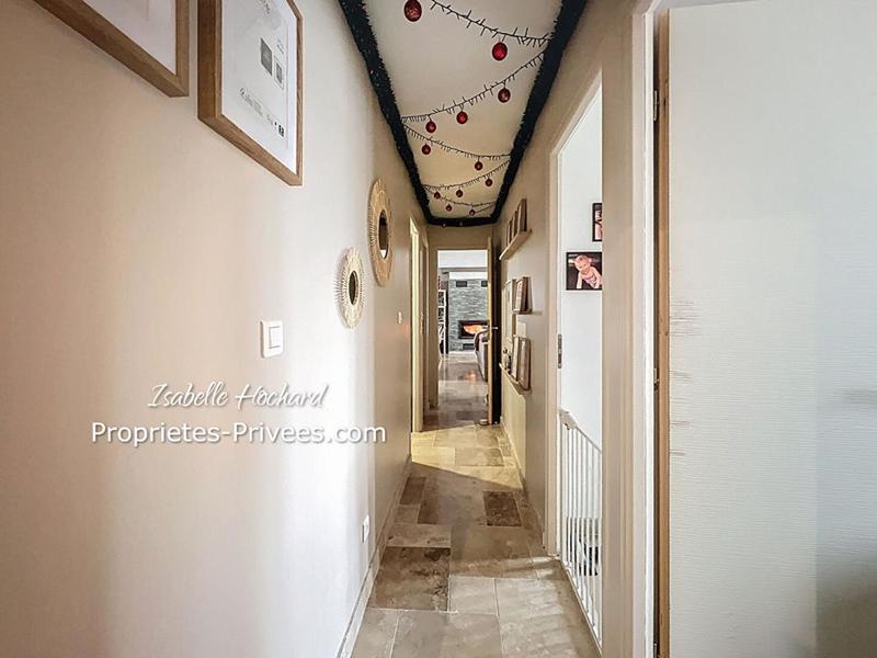 Maison - 99 m² - 4 pièces