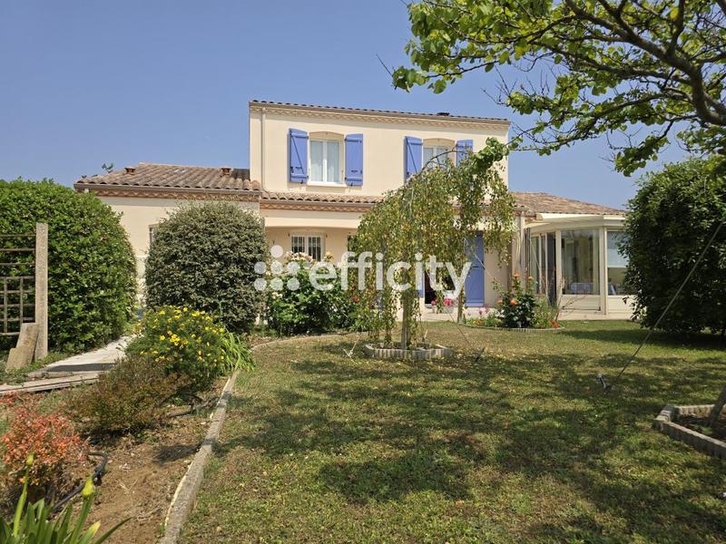 Maison - 152 m² - 5 pièces