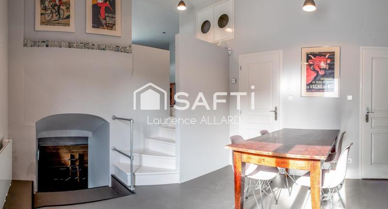 Maison - 167 m² - 10 pièces