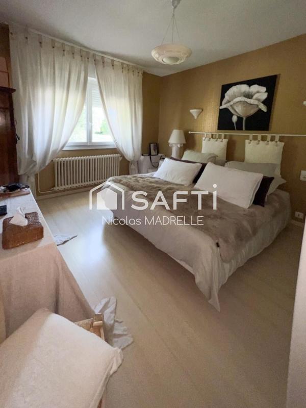 Maison - 150 m² - 6 pièces