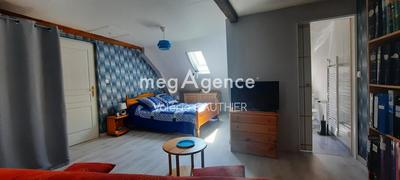 Maison - 165 m² - 6 pièces