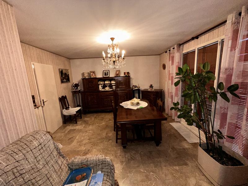 Maison - 94 m² - 4 pièces