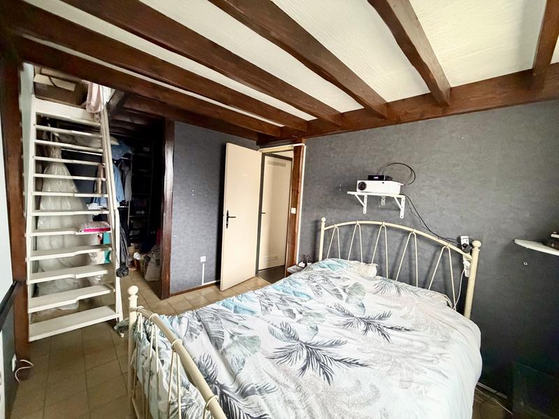 Appartement - 92 m² - 5 pièces