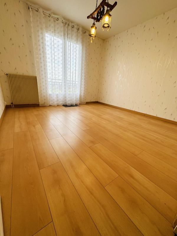 Maison - 177 m² - 7 pièces