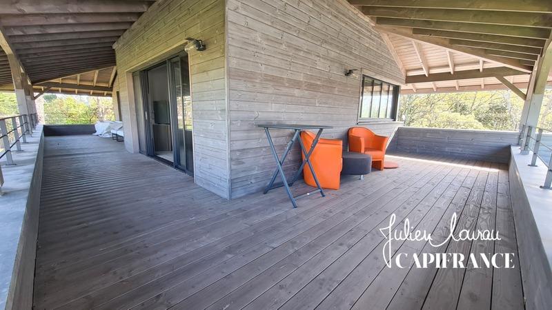 Maison - 185 m² - 6 pièces