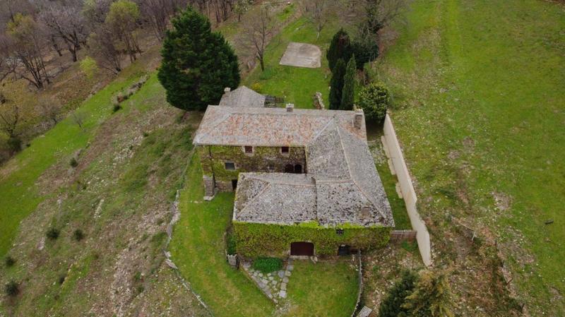 Corps de ferme - 160 m² - 10 pièces