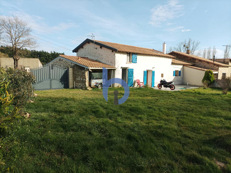 Maison - 120 m² - 4 pièces