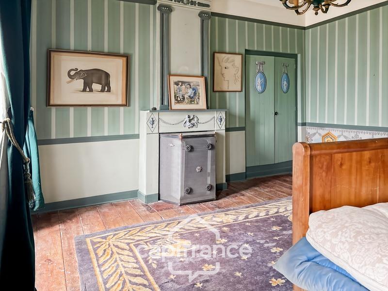 Maison - 450 m² - 11 pièces