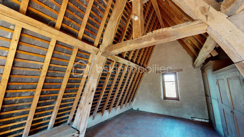 Demeure - 197 m² - 10 pièces