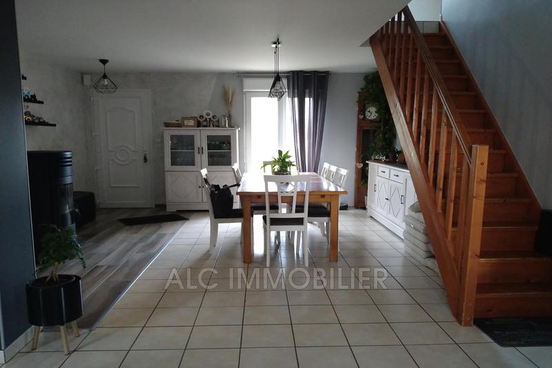 Maison - 176 m² - 9 pièces