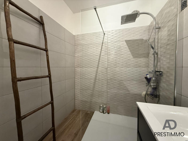 Appartement - 78 m² - 3 pièces