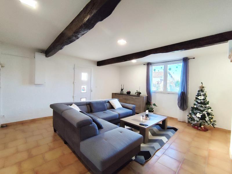 Maison - 229 m² - 9 pièces