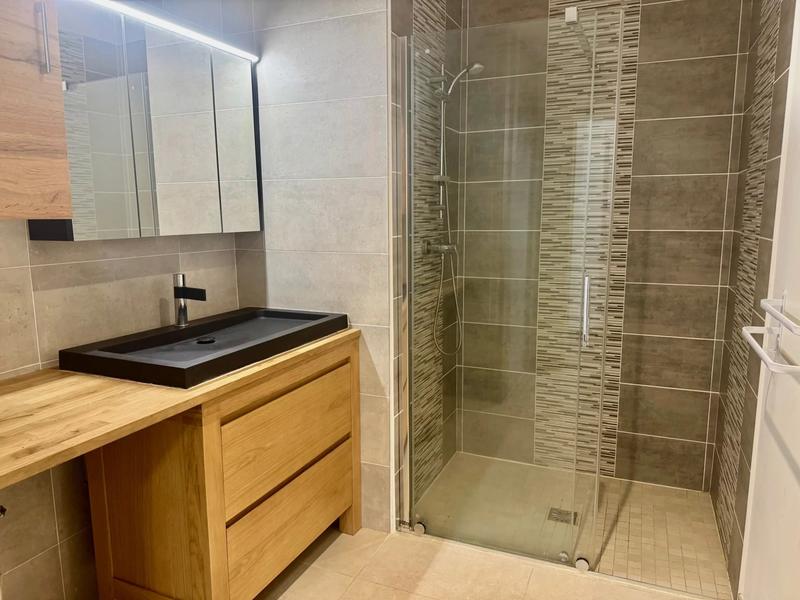 Appartement - 80 m² - 3 pièces