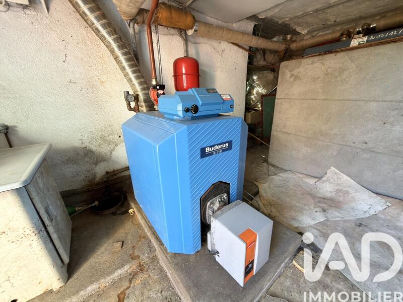 Maison - 80 m² - 5 pièces