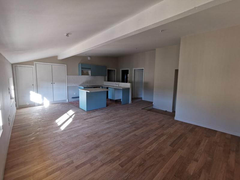 Appartement - 71 m² - 3 pièces