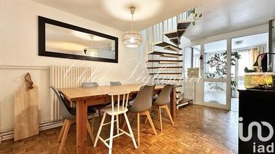 Maison - 88 m² - 5 pièces