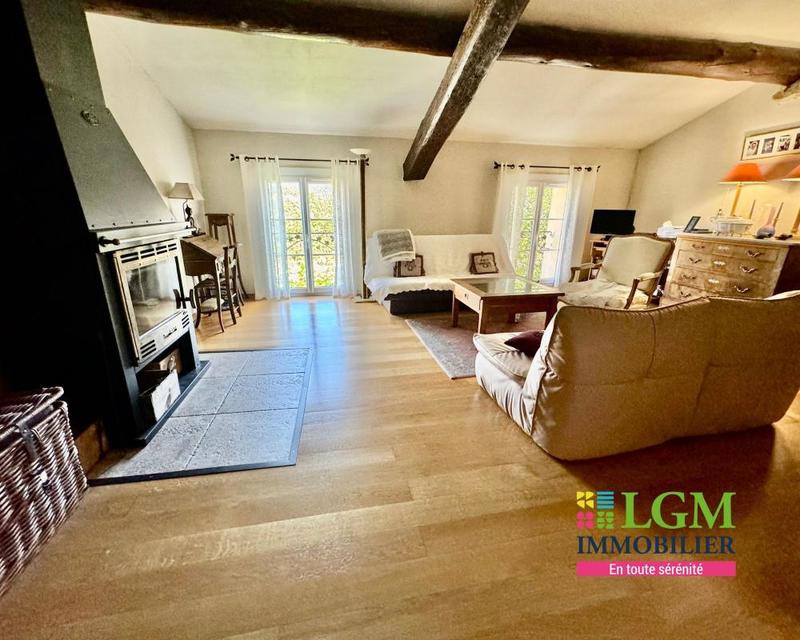 Maison - 143 m² - 3 pièces