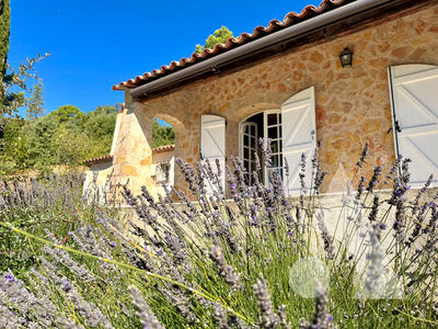 Maison - 180 m² - 6 pièces