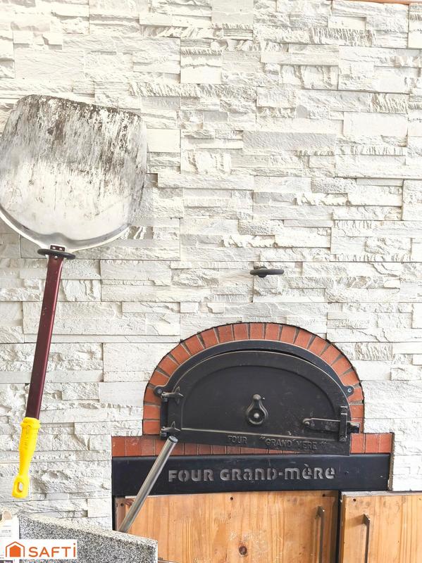 Local commercial - 380 m² - 9 pièces