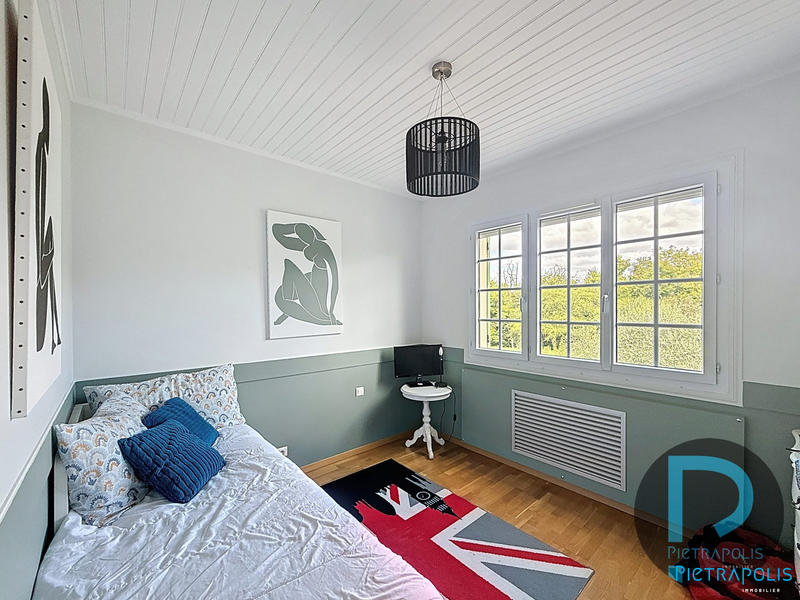 Villa - 183 m² - 5 pièces