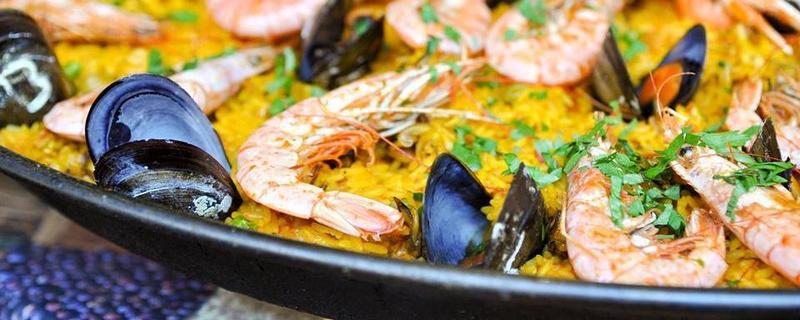 La Casa Paella