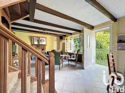 Maison - 121 m² - 7 pièces