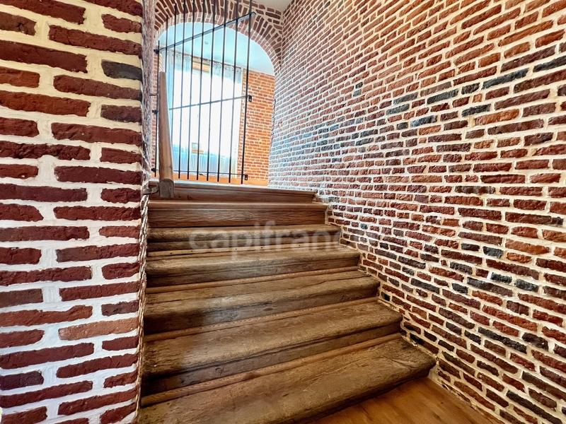 Propriété - 468 m² - 17 pièces