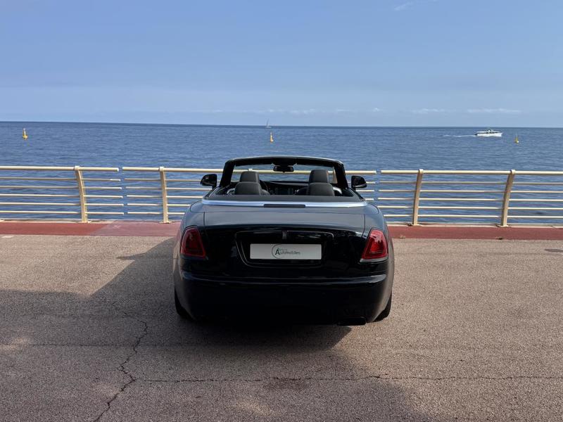 Rolls-Royce Dawn V12