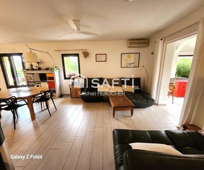 Maison - 215 m² - 8 pièces