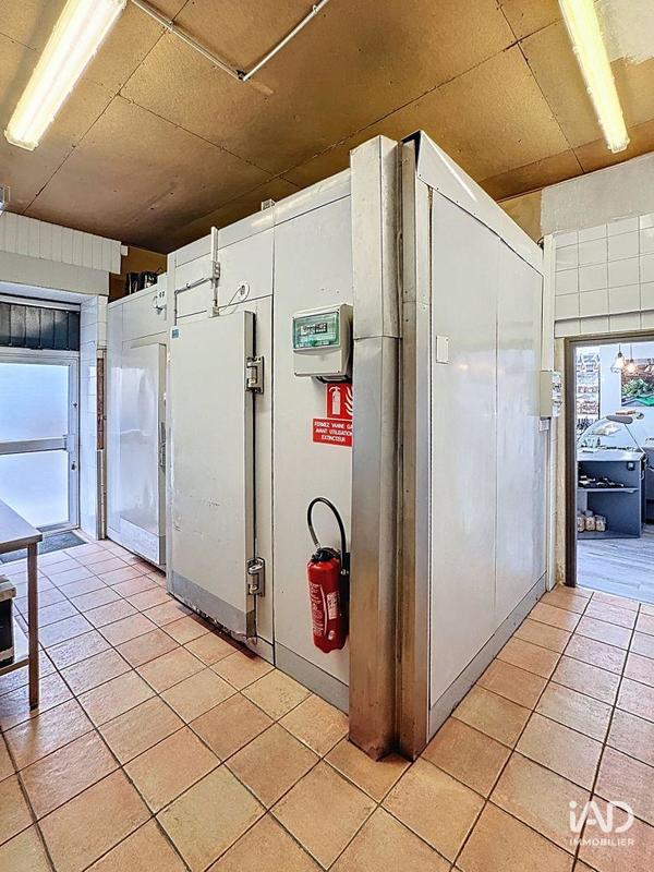 Local commercial - 240 m²