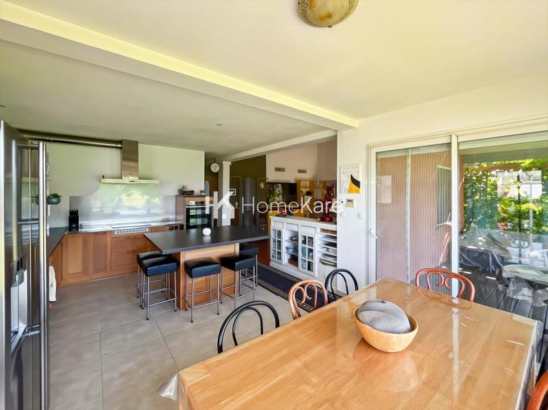 Maison - 130 m² - 5 pièces