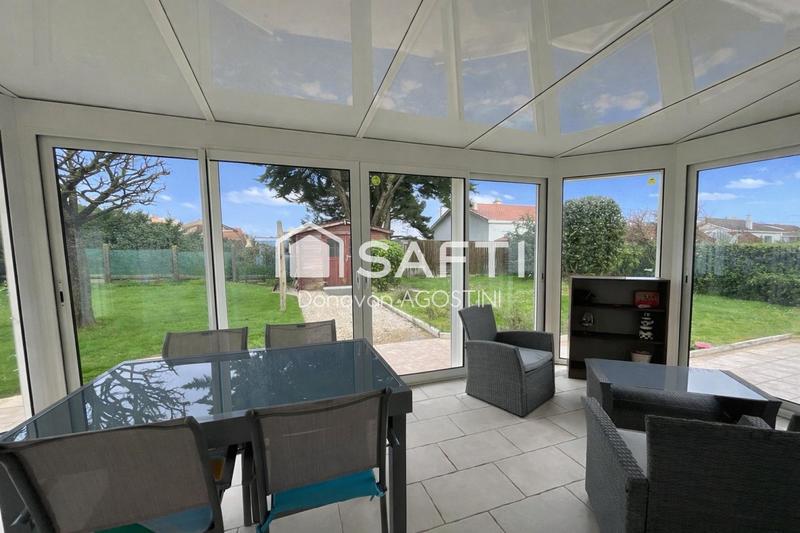 Maison - 90 m² - 4 pièces