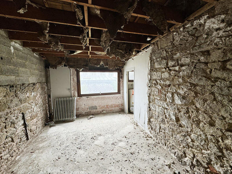 Immeuble - 6 pièces