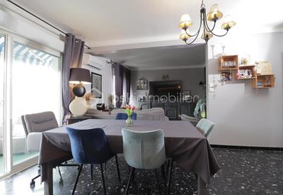 Appartement - 88 m² - 4 pièces