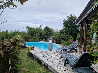 Villa - 264 m² - 6 pièces