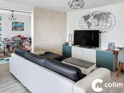 Appartement - 79 m² - 4 pièces