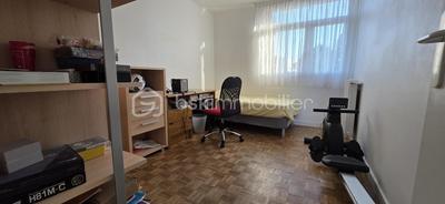 Appartement - 82 m² - 4 pièces