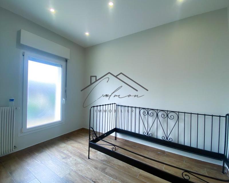 Maison - 250 m² - 7 pièces