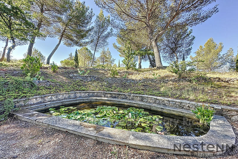 Villa - 158 m² - 6 pièces