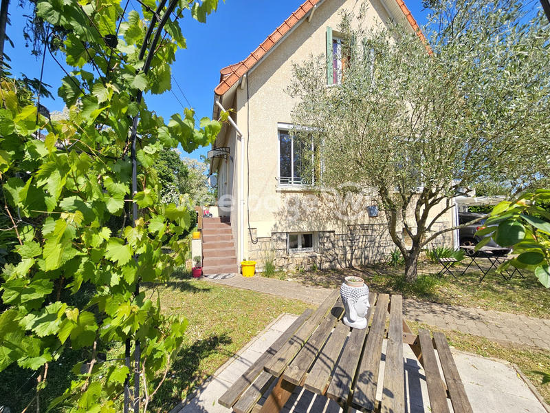 Maison - 150 m² - 7 pièces