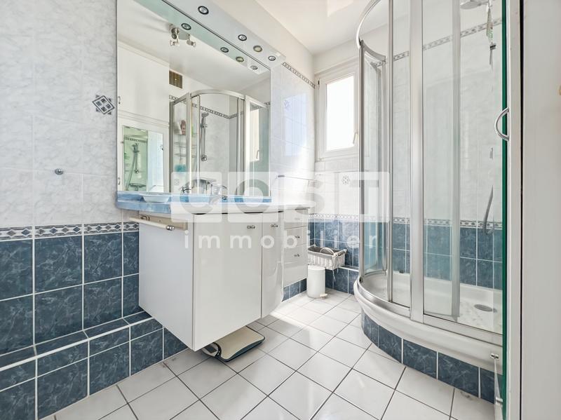 Appartement - 91 m² - 4 pièces