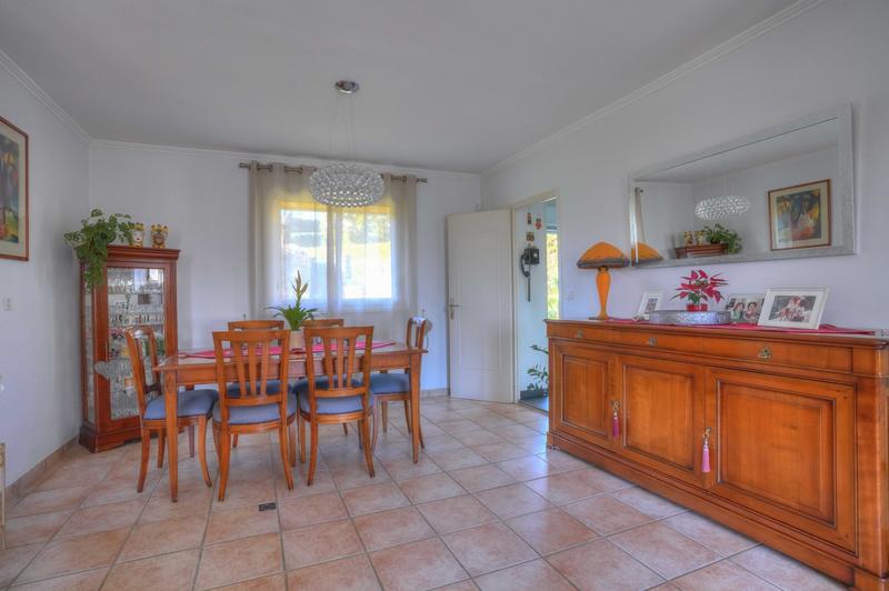 Maison - 152 m² - 5 pièces