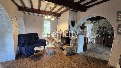 Maison - 150 m² - 7 pièces