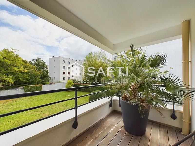 Appartement - 145 m² - 7 pièces