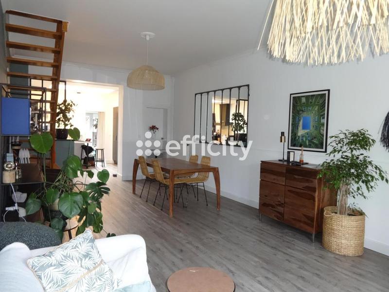 Maison - 110 m² - 6 pièces