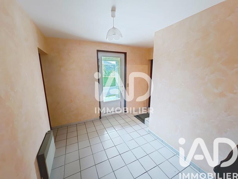 Maison - 277 m² - 10 pièces