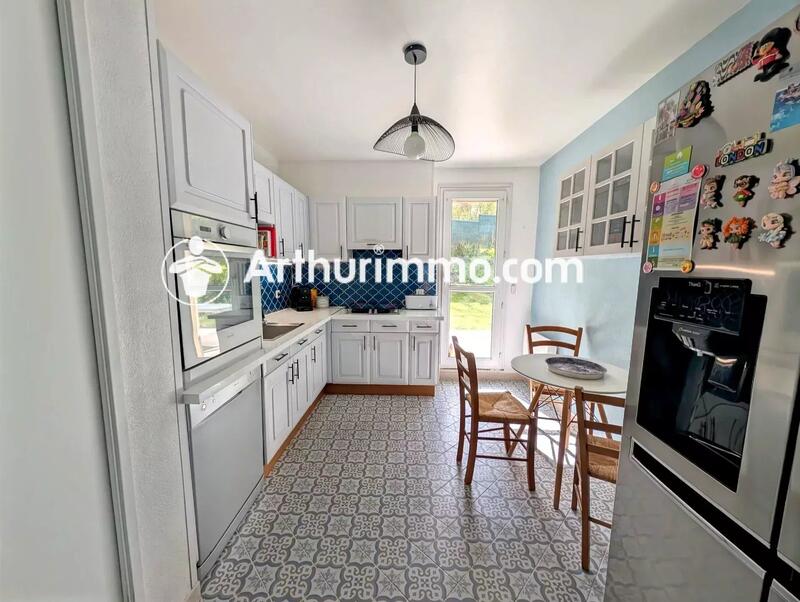 Maison - 96 m² - 5 pièces