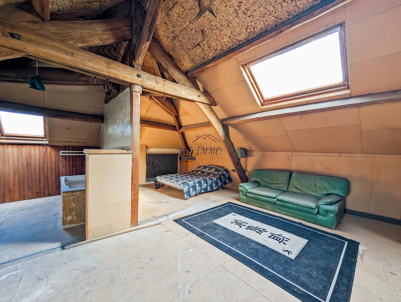 Maison - 197 m² - 7 pièces